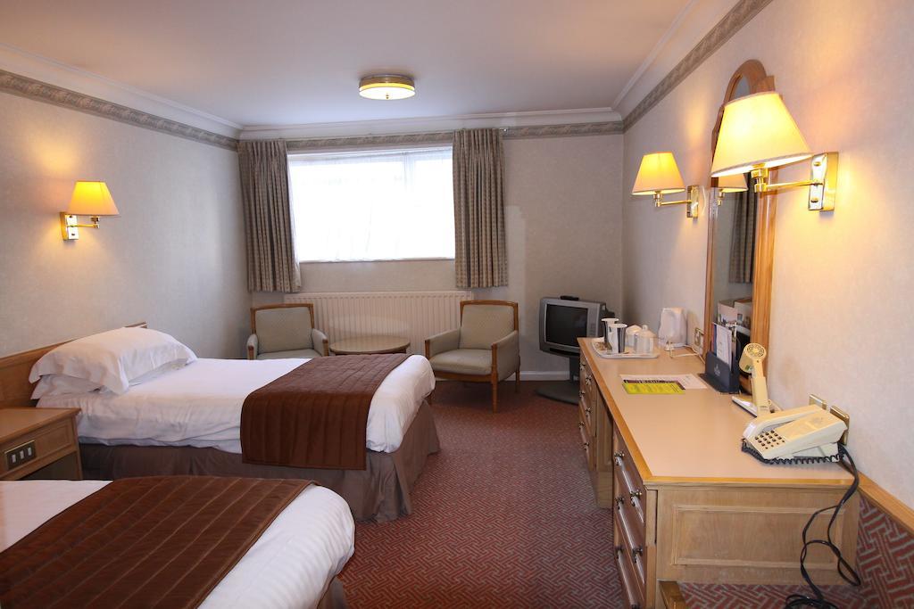 Swallow Churchgate Hotel Harlow Oda fotoğraf